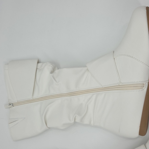 Elegant White Buckle Slouchy Boots - Picture 6 of 16